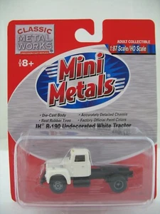Mini Metals HO Model 31113: IH R-190 Undecorated White Tractor, MOC - Picture 1 of 6