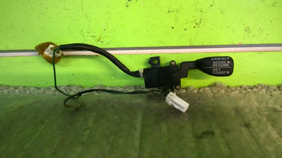 92 93 94 95 96 97 SUBARU SVX LS-L CUPÉ INTERRUPTOR COLUMNA CONTROL CRUCERO 1300-15 Foto 1 de 2