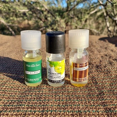 3 Aceite de fragancia para el hogar Body Shop té verde, granero blanco de hoja perenne, canela Slatkin Foto 1 de 2