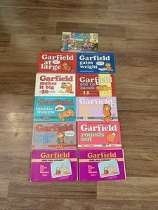 Vintage Garfield Books By Jim Davis – Lot of 11  books Comics Calendar - Picture 1 of 12