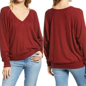 Sudadera térmica de gran tamaño Free People cuello en V tejido gofre grande ladrillo rojo otoño - Imagen 1 de 8