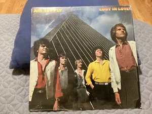 AIR SUPPLY, 1980 VINTAGE LP “LOST IN LOVE” EXC. COND/ FREE POSTAGE!!! - Imagen 1 de 8