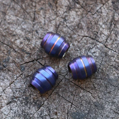 Cuchillo de cuentas de titanio paracaídas cordón cuentas EDC colgantes cuentas llavero herramienta 1 pieza  Foto 1 de 4