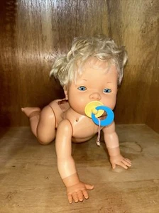1988 Vintage Irwin Baby Doll OOPSIE DAISY Crawls Cries Tested & Working - Picture 1 of 14