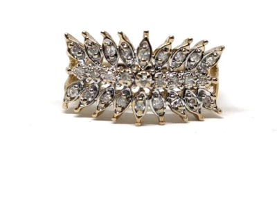 14k Yellow 1/7tw Diamond Cluster Ring 3.7 grams ~ size 6 - Image 1 of 4