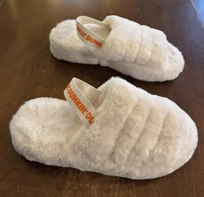 DUNKIN DONUTS Brand FLUFFY FUZZY Soft White SANDALS/FLIP FLOPS - Women’s 10 US - Image 1 of 4