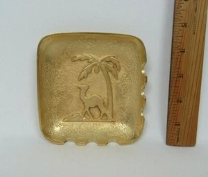 SIGNED VTG 1950s 60s MID CENTURY BRASS CAMEL ASHTRAY 4 1/2" by 4 1/2" by 7/8" - Picture 1 of 12
