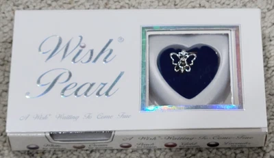 Wish Pearl Gift Box - Butterfly Pendant Necklace &  Natural Oyster w/ Pearl –NEW - Image 1 of 4