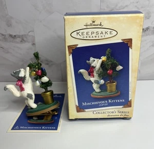 2004 Hallmark Mischievous Kittens Keepsake Clip On Ornament 6th in Series - Picture 1 of 4