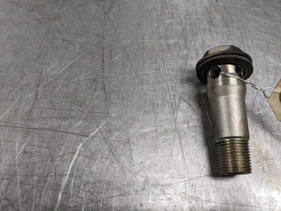 Perno enfriador de aceite para Toyota Sienna 11-16 3,5 Foto 1 de 4