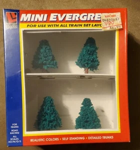 Life-Like Trains Mini Evergreen Trees No. 1326 , Dead Stock - New Sealed - Picture 1 of 3