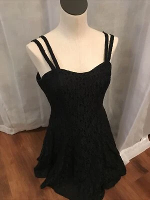 Vestido de fiesta ALL THAT JAZZ 7/8 negro sin mangas forrado LBD para mujer corto de encaje Foto 1 de 4