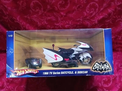 Sealed HOT WHEELS 1:12 Batman 1966 TV Series BATCYCLE Sidecar deco model gift  - Image 1 of 4