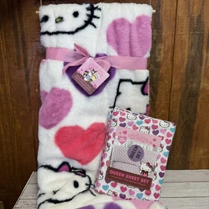 Hello Kitty Set Of Hearts Soft Blanket & Queen Sheets - Picture 1 of 1