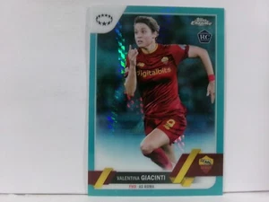 2022-23 Topps Chrome UEFA Women's VALENTINA GIACINTI RC #76 AQUA REFRACTOR ROMA - Bild 1 von 2