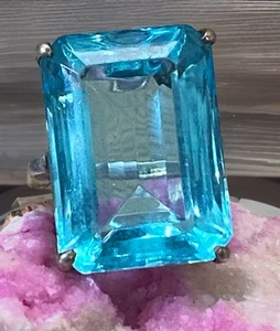 Vintage Sterling Silver & Light Blue Stone Statement Ring - Size 6 - Picture 1 of 7