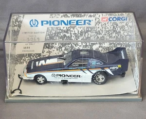 1:64 Corgi Dodge MOPAR Pioneer Tom Hoover Funny Car Dragster Limited #1253/3600 - Picture 1 of 12