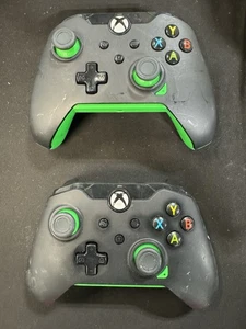 2 Stück Neon Grün PDP Kabelgebunden Gaming Controller für Xbox 049-012 - Bild 1 von 2