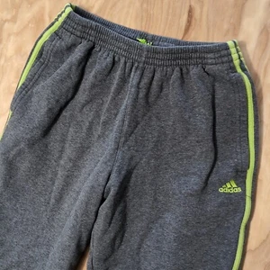 ADIDAS YOUTH UNISEX ATHLETIC PANTS WITH BLACK STRIPES SIZE XL 23x28 - Picture 1 of 8