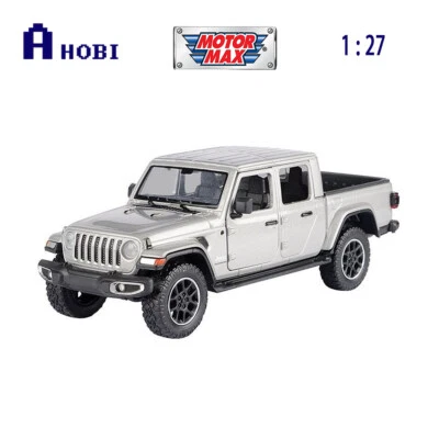 Motormax 1:27 Scale 2021 Jeep Gladiator Overland Silver Diecast Model Car - Image 1 of 2