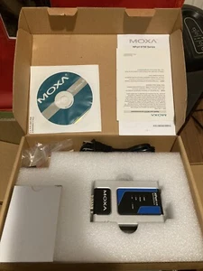 Moxa Nport 6150 - Picture 1 of 4