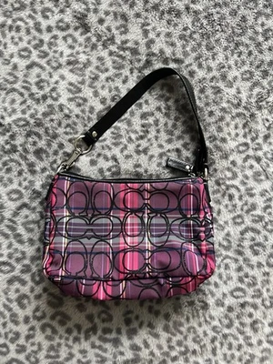 Mini bolso de mano COACH PLAID GLITTER F44166 rosa multicolor tartán precio de venta sugerido por el fabricante - $148 Foto 1 de 4