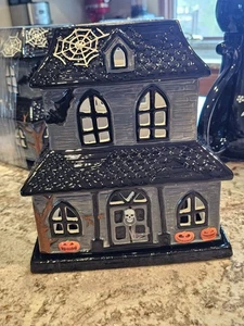 HomeWorx by Slatkin & Co. - Halloween Haunted House Candle Tea  Luminary - Rare - Picture 1 of 10