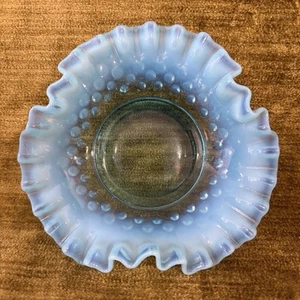"Plato de caramelo Bon Bon con volantes Hobnail azul opalescente Fenton de colección 5,5"" excelente" - Imagen 1 de 12