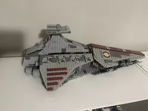 LEGO Star Wars Venator Class Republic Attack Cruiser 8039 From 2009 Incomplete - Picture 1 of 15