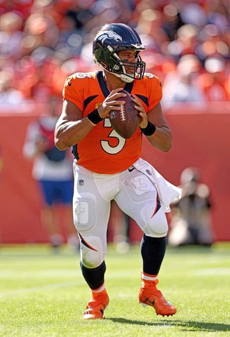 Russell Wilson Denver Broncos 2022 NFL 13"x19" Poster Super Gloss Print 99OPL Cover