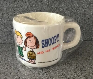 Taza/taza de plástico FLOMO vintage Peanuts Snoopy And Friend nueva en paquete - Imagen 1 de 6