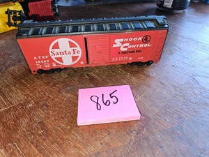 SANTA FE SHOCK CONTROL HO SCALE FREIGHT CAR, SEE PHOTOS FOR DETAILS - Picture 1 of 6