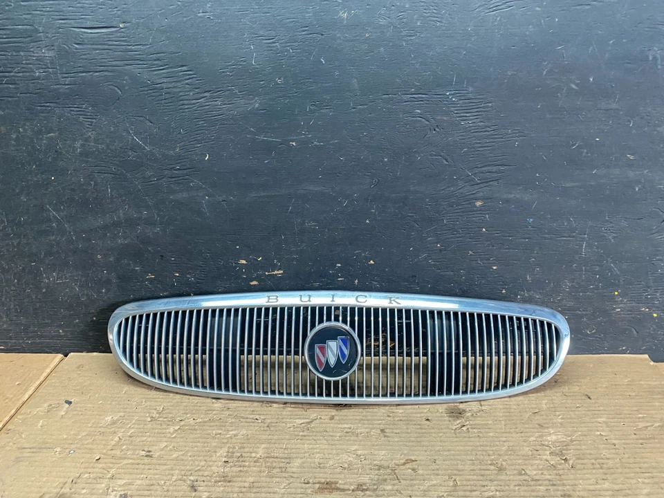 1997 年至 2002 年别克 Century Front Upper Grill 原始设备制造商 S5800 DG — 第 1/4 张图片