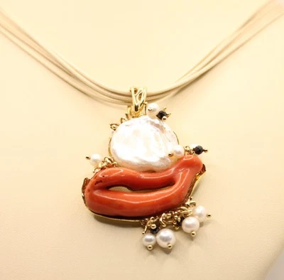 CIONDOLO ARGENTO CORALLO ROSSO E PERLA SCARAMAZZA COLLANA CM 45 ARTIGIANALE - Immagine 1 di 4