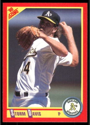 1990 Score #266 Storm Davis - Image 1 of 2