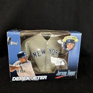 Jersey Topps, INAUGURAL EDITION, DEREK JETER, NY Yankees, Shirt Figur - Bild 1 von 5