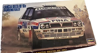 Kit Modelo Hasegawa Escala 1:24 Lancia Delta HF16v San Remo Rally '91 # CR005:2200 Foto 1 de 4