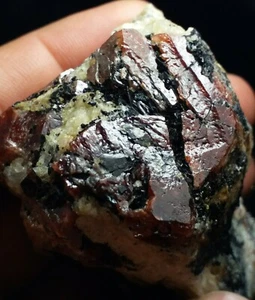 Red Zircon Crystals on matrix nicely terminated piece from skardu -SB8 - Picture 1 of 12