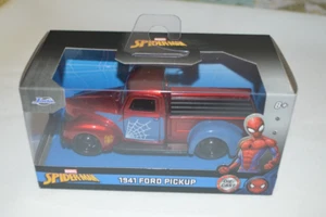 2025 JADA HOLLYWOOD RIDES - MARVEL SPIDER-MAN 1941 FORD PICKUP - Picture 1 of 4