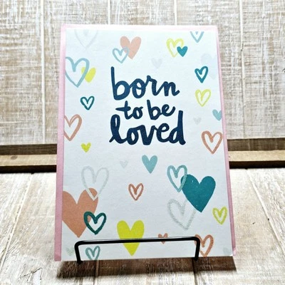 Tarjeta de felicitación Hallmark Baby Born Loved rosa azul corazones brillo Foto 1 de 4