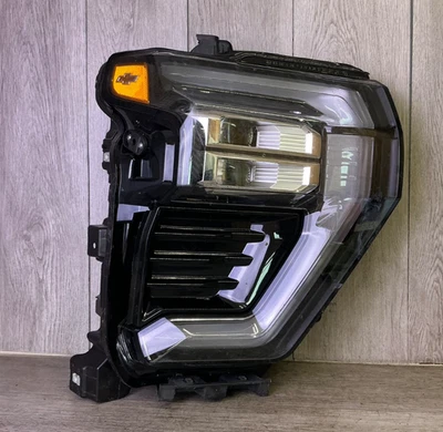 # 2024 -2025 Chevrolet Silverado 2500 /3500HD Headlight RH PASSNGER SIDE OEM - Image 1 of 4