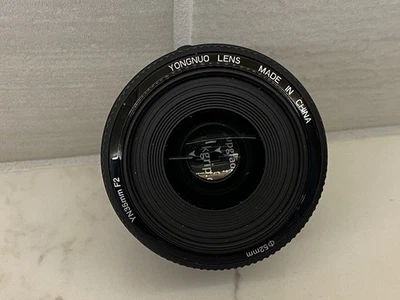 Lente gran angular de gran apertura fija de enfoque automático Yongnuo YN35 mm F2 para Canon Foto 1 de 3