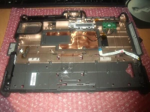 Dell Latitude XT2 XFR Basis Kunststoff mit Lautsprecher V58R6 - Bild 1 von 1