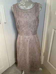 MONSOON BEAUTIFUL TAUPE LACE OVERLAY SLEEVELESS BEADED OCCASION DRESS SIZE 12 - Picture 1 of 17