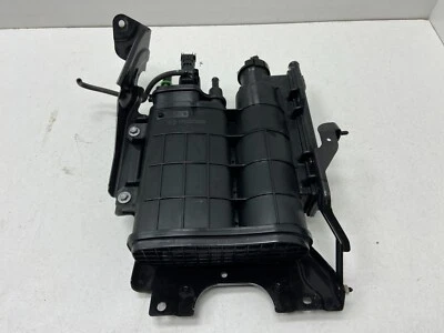 Bote de vapor de combustible Evap PEES-13-962 OEM Mazda MX-5 Miata Foto 1 de 4