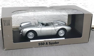 MAISTO - PORSCHE 550 A Spyder, 1:18, silber, OVP, neuw. Vitrinenmodell - Picture 1 of 5