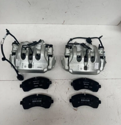 OEM FRONT BRAKE CALIPERS CARRIERS & PADS FITS MERCEDES-BENZ SPRINTER W907 A907 - Image 1 of 4