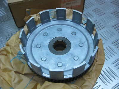 SUZUKI DR400S / SP400 1980-1981, NEW OEM GEAR PRIMARY DRIVEN 21200-37100 - Image 1 of 4