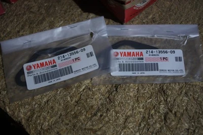 YAMAHA GENUINE DT1 DT1MX CARB MOUNTING INLET BLOCK GASKETS  214-13556-09 NOS - Image 1 of 4