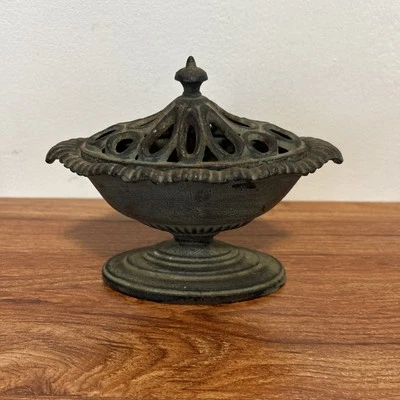 Antique Minuette Cash PO Cast Iron Incense Burner with Lid - Image 1 of 4